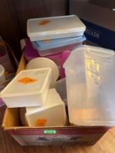 Box of storage containers