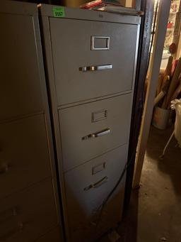 4 Drawer Filing cabinet