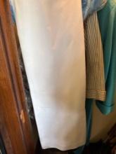 White table cloth, sofa cover with storage bag