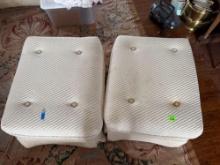2 foot stools