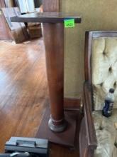 pedestal stand 40 inches tal