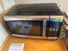 Black & Decker microwave