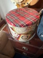 Tin , wood box, travel bag, Statue of Liberty home decor, tissue box