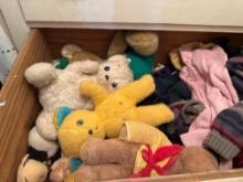 Stuffed animals and sweaters, size medium