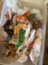Clown decorations