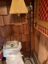 Floor lamp