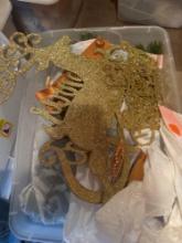 Tote with Christmas garland and other Christmas decor