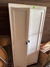 Wood cabinet only, contents not included, Bring Help to load