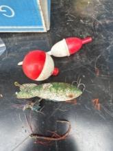 Fishing lures, bobbers