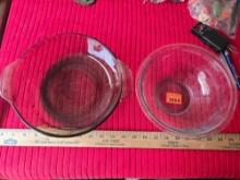 1 Vintage Casserole Dish and 1 Mixing Bowl. Listed from Previous Auction Due to Non Payment and