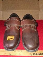 Anodyne Size 10.5 W, Dress/Work Shoes. Velcro.