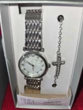 Time and Tru Watch and Bracelet Set. New in Box.
