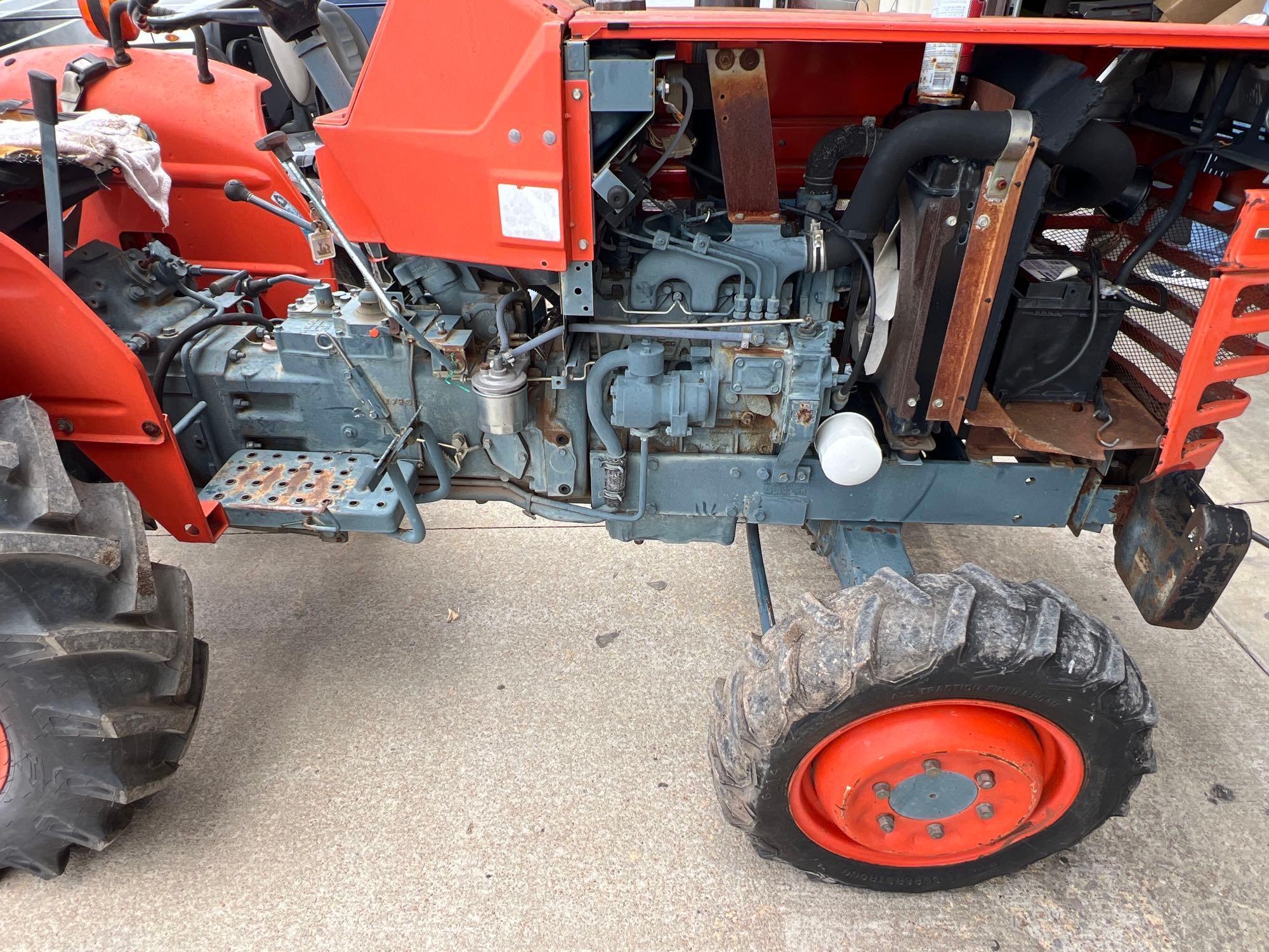 Kubota L2350 4x4
