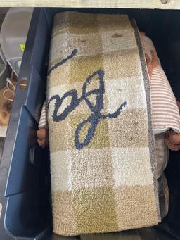 throw pillows and rugs