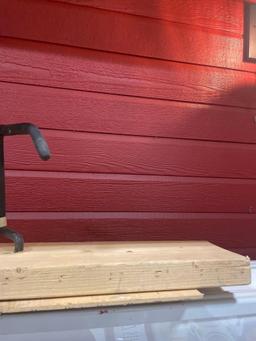 board w/ hooks