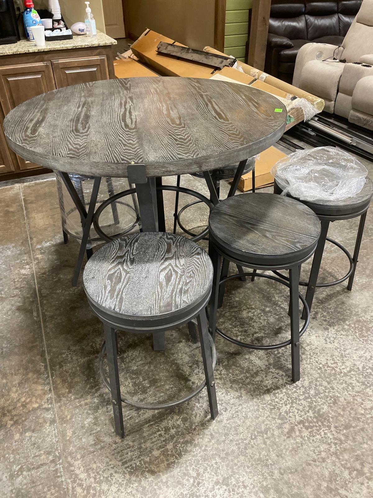 table w/ 5 swivel stools