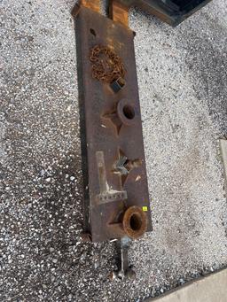 Different styles hitch slide on plate for forklift forks