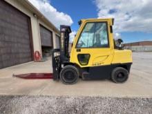 Hyster 90 forklift with cab