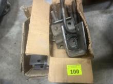 axel brackets and shackles