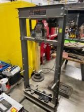 20 ton shop press w/ 20 ton hydraulic bottle jack
