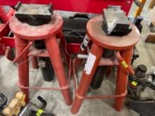 two 10 ton jack stands