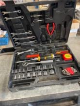 Home repair tool set