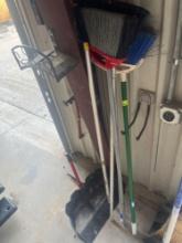 brooms, dust pan