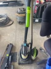 PowerForce vacuum cleaner w/ extra dust compartment