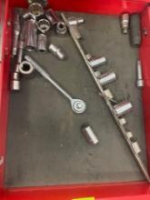 torque wrenches; sockets