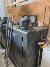 work bench without contents