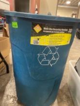 32 gallon blue plastic trash can