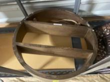 Circular shelving wall decor