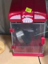 popcorn maker
