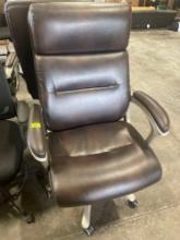 La-Z Boy Varnell big and tall executive office chair