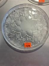 Decorative glass serving plate