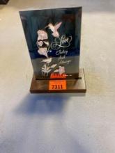 Decorative glass etching