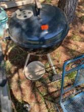 Charcoal BBQ grill