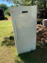 Stand up deep freezer Unknown condition Buyer to bring help to load