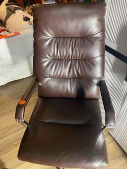 Rolling chair