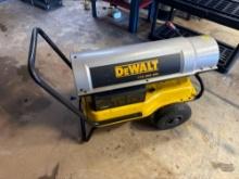 Dewalt 135,000 BTU forced air diesel heater