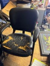 Chair PICK UP IS ON DAY 2 ONLY