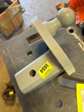 Ball hitch