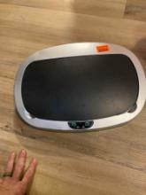 Automatic trash can lid