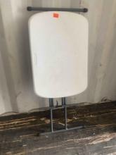 Small folding table measurements in photos