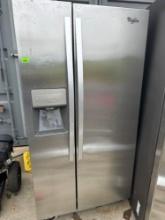 Whirlpool refrigerator Condition is unknown Buyer to bring help to load