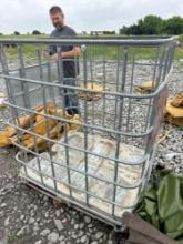 Large metal crate Buyer must bring help to load