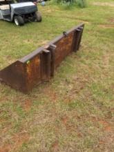 Tractor bucket 7x21 Buyer Must bring help to load