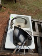 2 bowl kitchen sink and vanity sink Buyer Must bring help to load