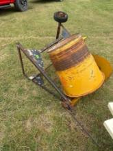 Concrete mixer Buyer must bring help to load