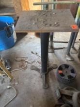 Pedestal with small top